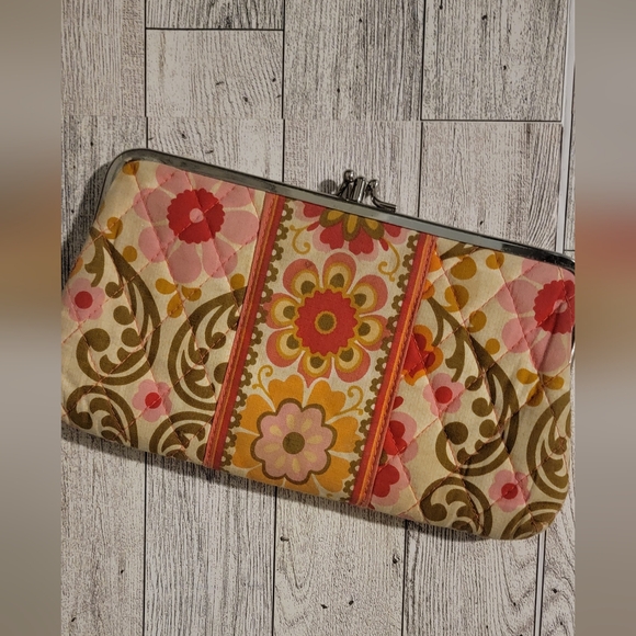 Vera Bradley Handbags - Vera Bradley Pink And Orange Floral Retro Kiss Closure Wallet Clutch‎
